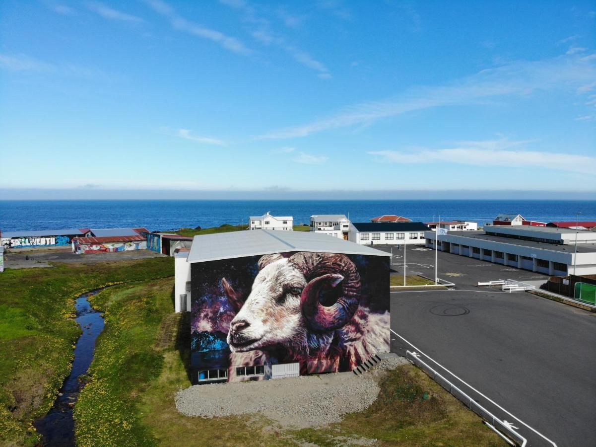 Gotuhus - Ocean View Apartment Hellissandur Extérieur photo